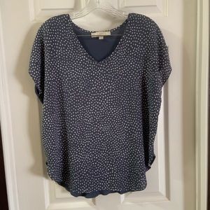 Loft Blue/White Spot Print V Neck Blouse size Small